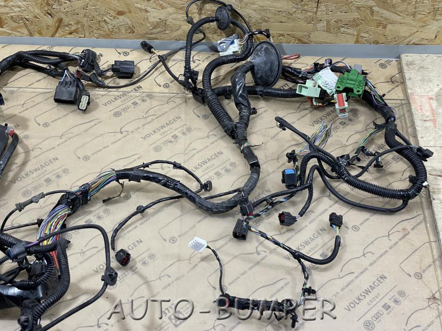 Ford Focus 3 Проводка (FMC) EM5T14K733FMC AV6T-14A142-AB